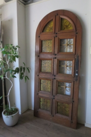 フランスアンティーク アーチ型のドア ガラス窓 鉄枠 扉 木製 建具 